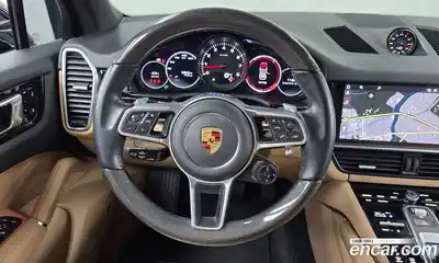Porsche Cayenne 2021 3.0 Автомат в Москве № 270588, миниатюра 10