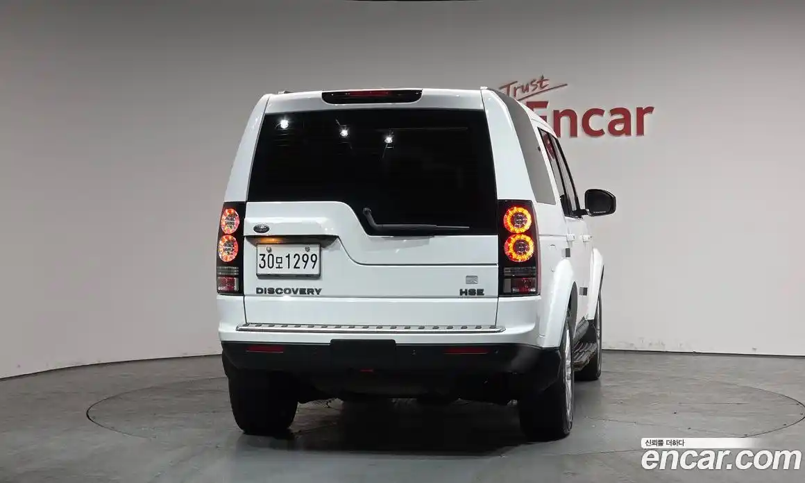 Land Rover Discovery 2015 3.0 Автомат в Москве № 271551, фото 4