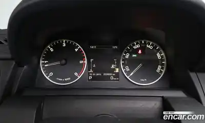 Land Rover Discovery 2015 3.0 Автомат в Москве № 271551, миниатюра 8