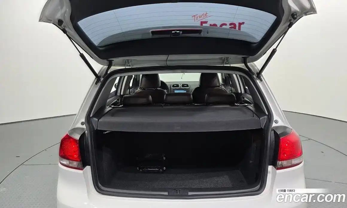 Volkswagen Golf 2013 1.6 Автомат в Москве № 272696, фото 20