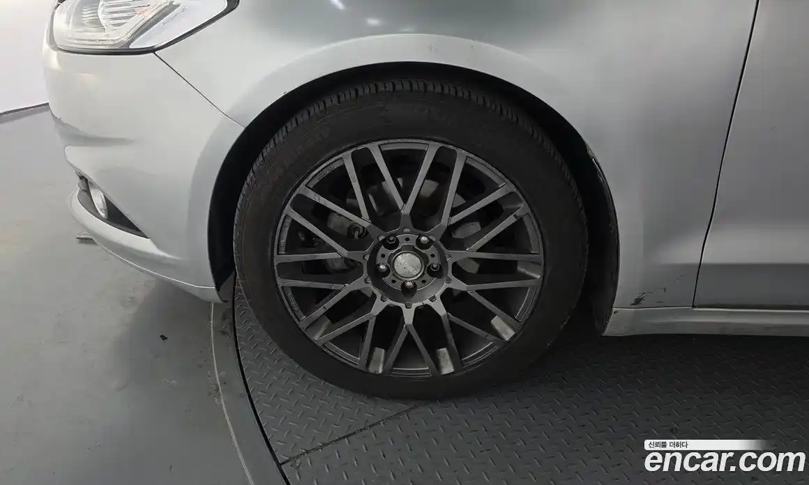 Ford Mondeo 2015 2.0 Автомат в Москве № 273025, фото 5