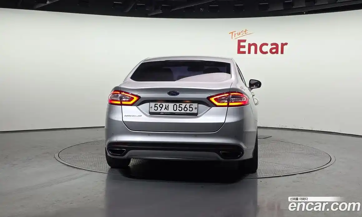 Ford Mondeo 2015 2.0 Автомат в Москве № 273025, фото 7