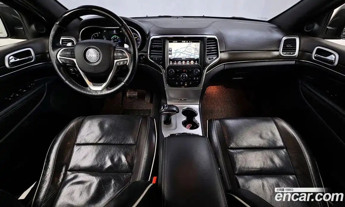 Jeep Cherokee 2015 3.0 Автомат в Москве № 278889, фото 18