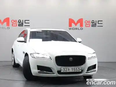 Jaguar XF 2017 2.0 Автомат в Москве № 284017, миниатюра 2