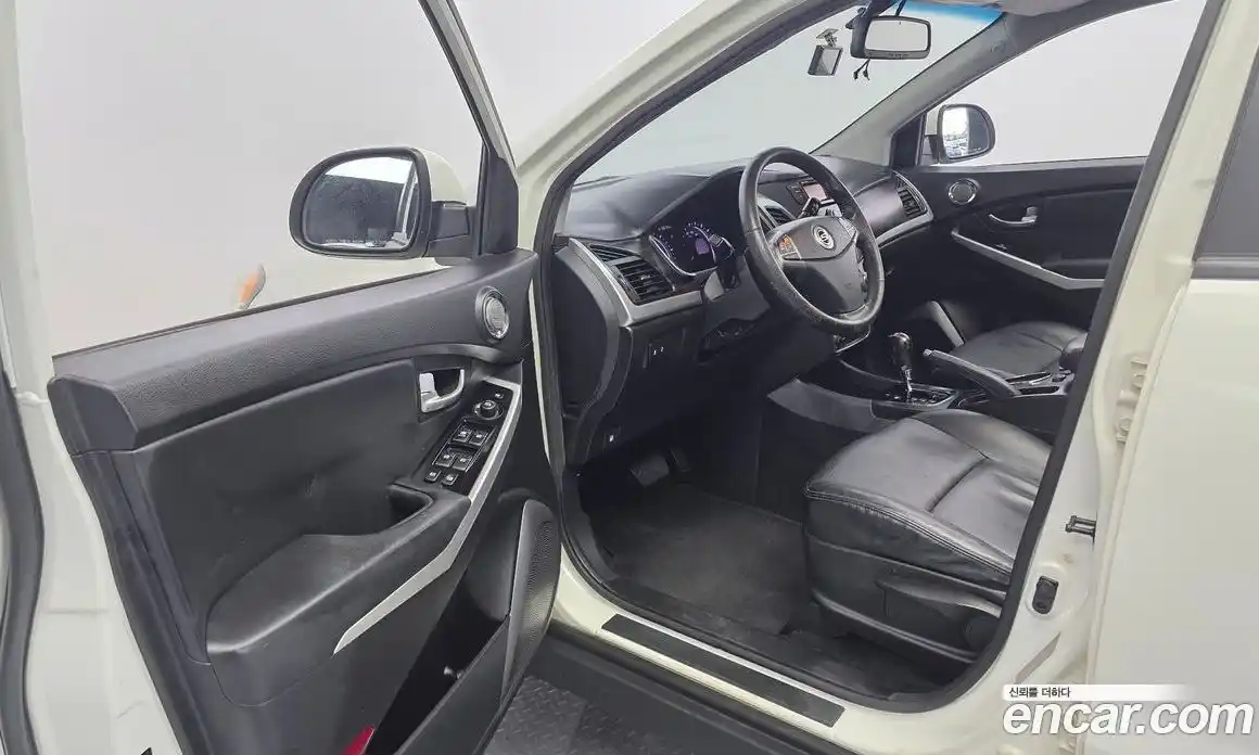 SsangYong Korando 2014 2.0 Автомат в Москве № 28474, фото 18