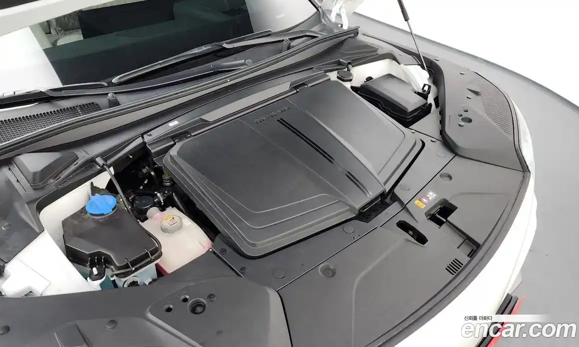 Genesis GV60 2023 0.1 Автомат в Москве № 288970, фото 11