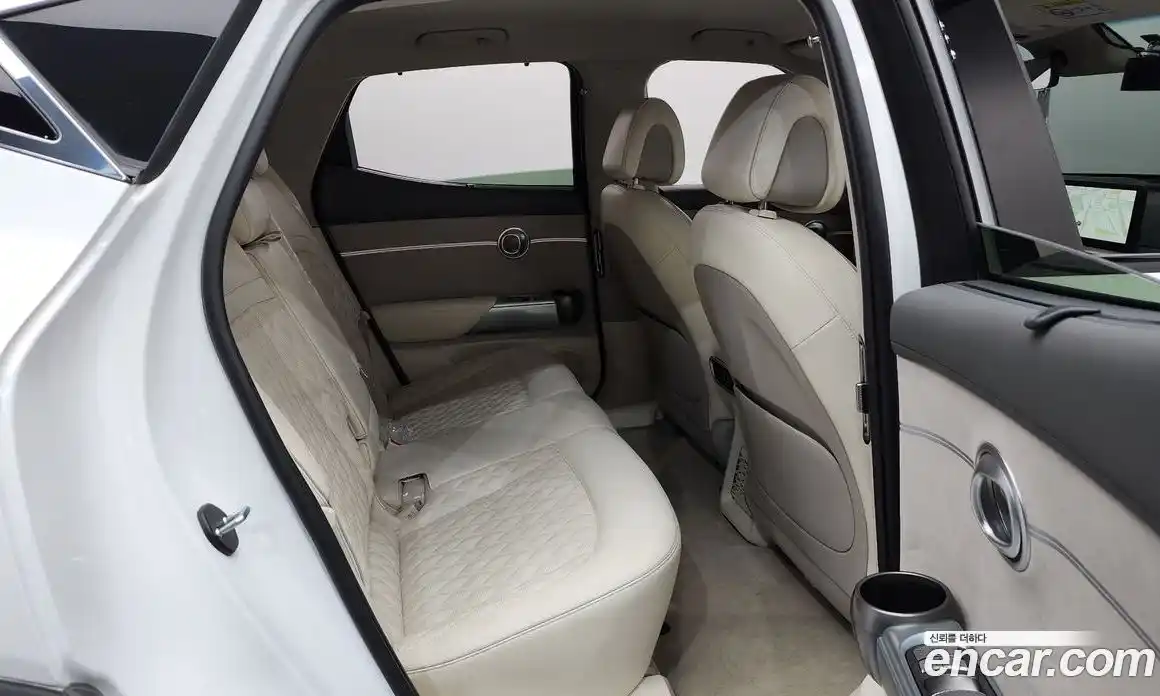 Genesis GV60 2023 0.1 Автомат в Москве № 288970, фото 18