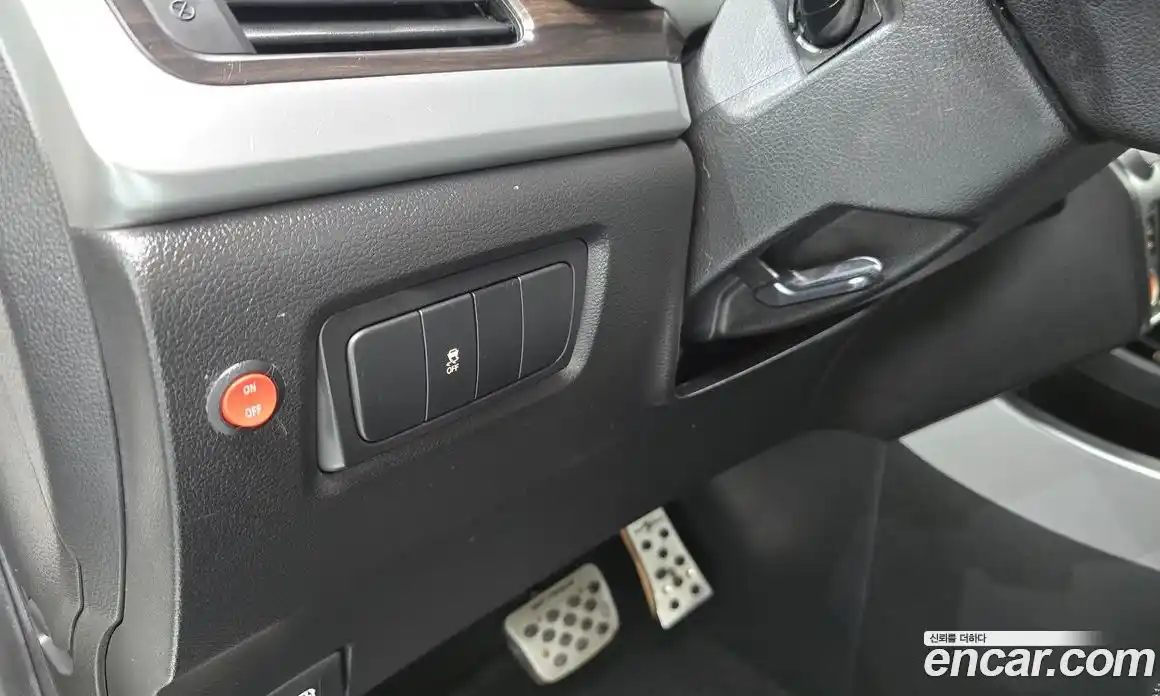 SsangYong Korando 2014 2.0 Автомат в Москве № 291027, фото 13