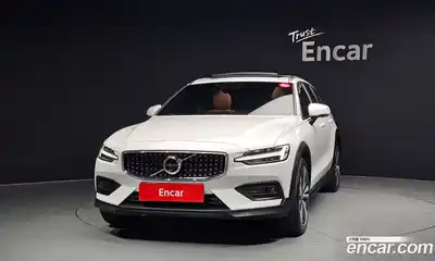 Volvo V60, 2020