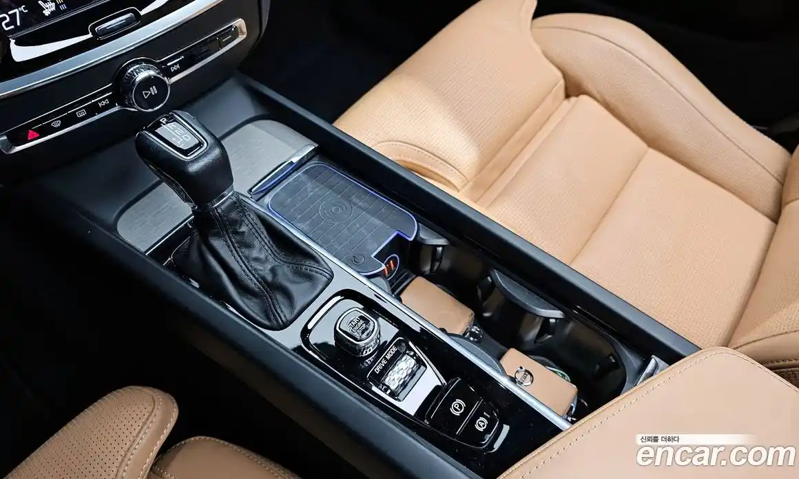 Volvo V60 2020 2.0 Автомат в Москве № 293752, фото 13