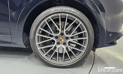 Porsche Cayenne 2021 4.0 Автомат в Москве № 294103, миниатюра 5