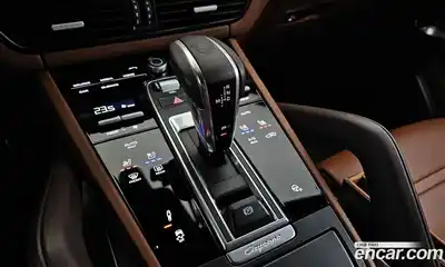 Porsche Cayenne 2021 4.0 Автомат в Москве № 294103, миниатюра 9