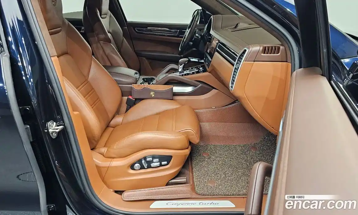 Porsche Cayenne 2021 4.0 Автомат в Москве № 294103, фото 10