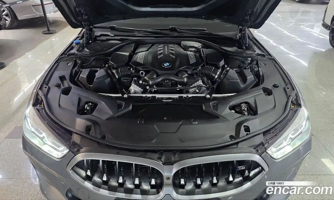 BMW 8-Series 2024 4.4 Автомат в Москве № 302600, фото 6
