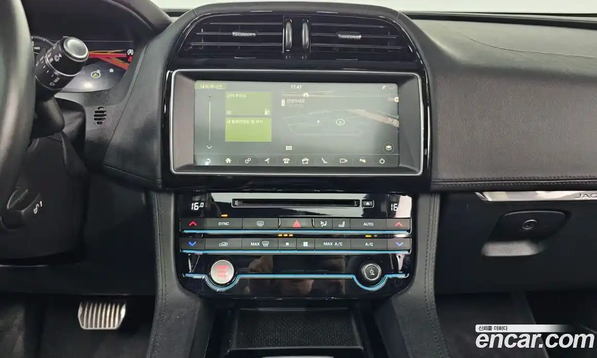 Jaguar F-Pace 2019 2.0 Автомат в Москве № 305050, фото 15