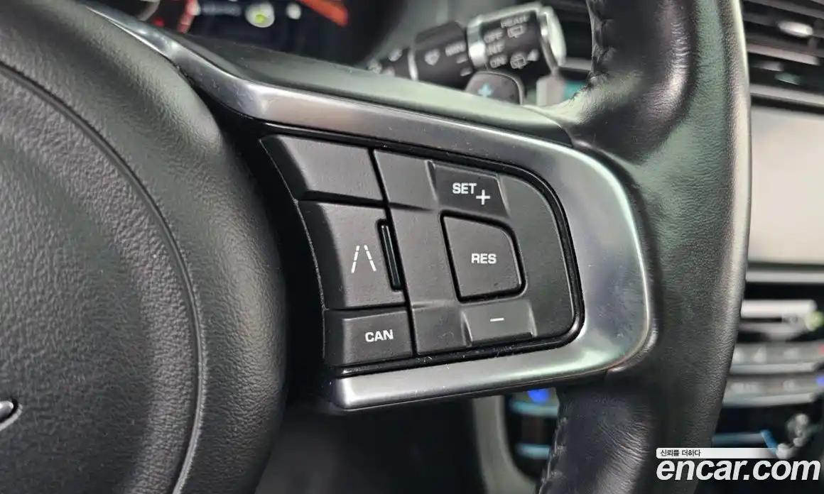 Jaguar F-Pace 2019 2.0 Автомат в Москве № 305050, фото 17