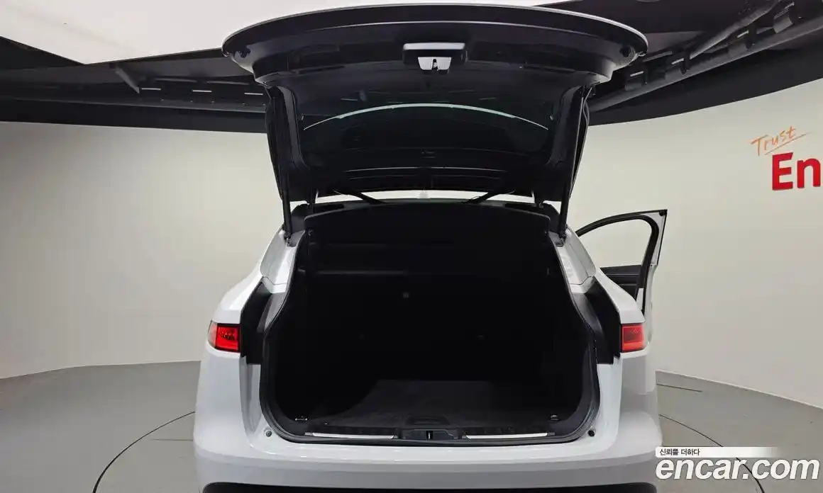 Jaguar F-Pace 2019 2.0 Автомат в Москве № 305050, фото 20