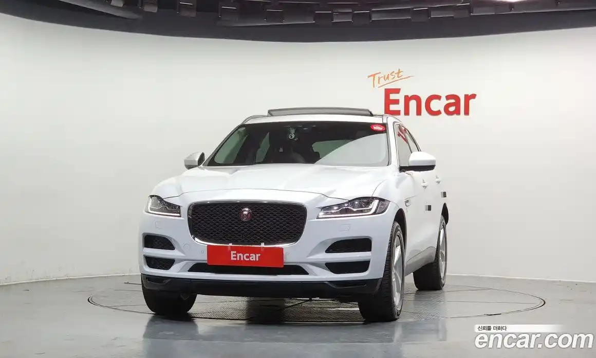Jaguar F-Pace 2019 2.0 Автомат в Москве № 305050, фото 3