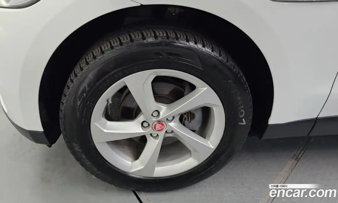 Jaguar F-Pace 2019 2.0 Автомат в Москве № 305050, фото 5