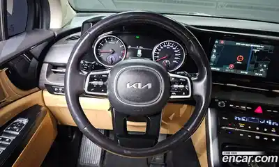 Kia Canival 2023 3.5 Автомат в Москве № 307967, миниатюра 6