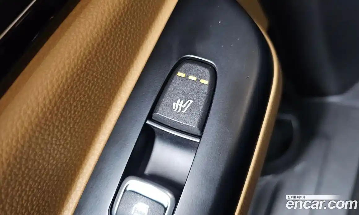 Kia Canival 2023 3.5 Автомат в Москве № 307967, фото 8