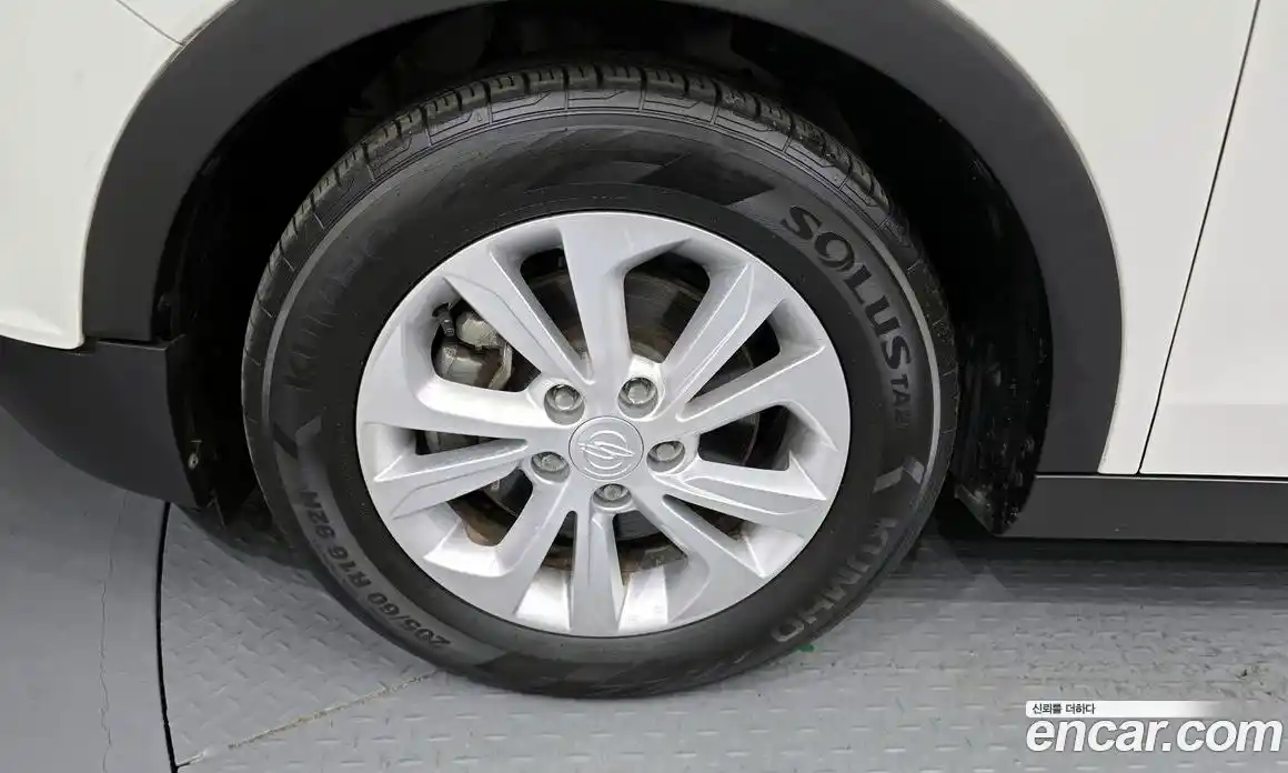 SsangYong TIBOLI 2019 1.6 Автомат в Москве № 31316, фото 17