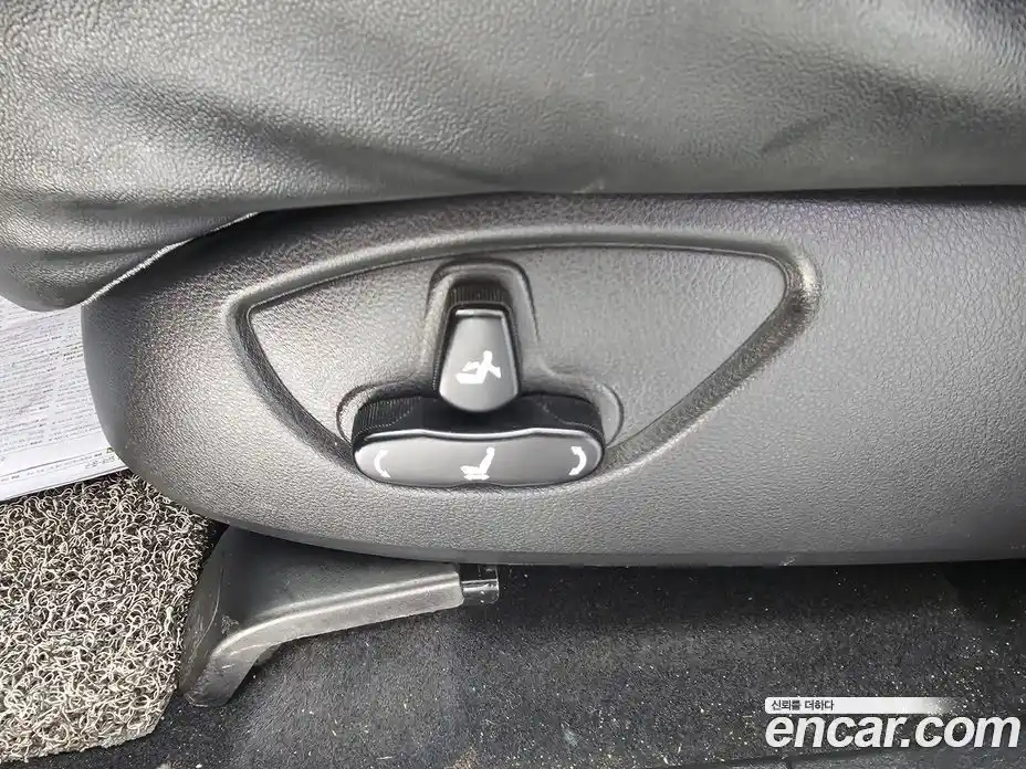 SsangYong Rexton 2013 2.0 Автомат в Москве № 31541, фото 11