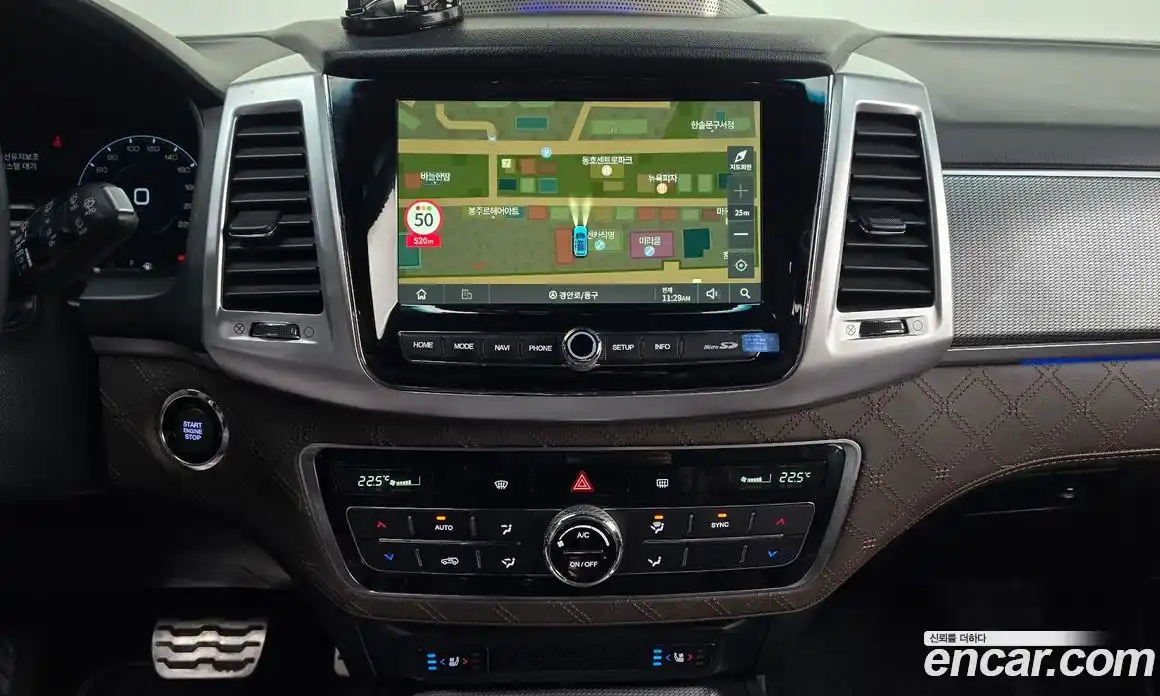 SsangYong Rexton 2022 2.2 Автомат в Москве № 32216, фото 17