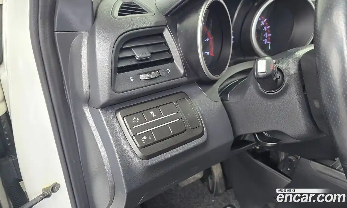 SsangYong TIBOLI 2017 1.6 Автомат в Москве № 324296, фото 13