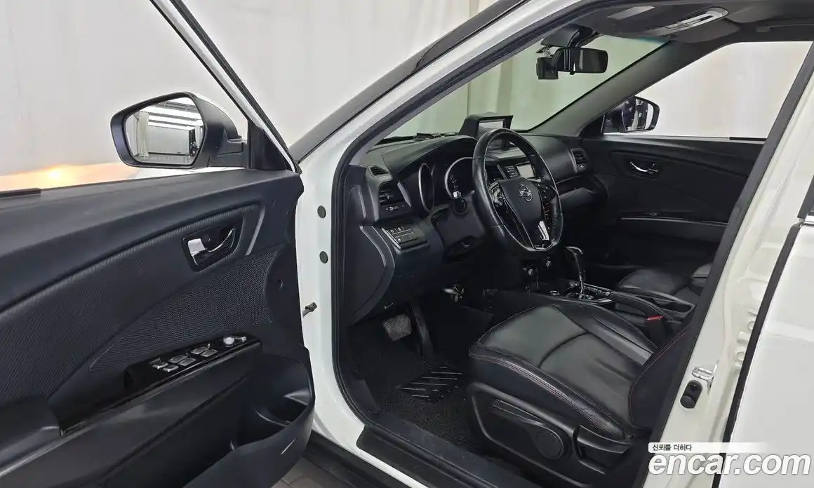 SsangYong TIBOLI 2017 1.6 Автомат в Москве № 324296, фото 19