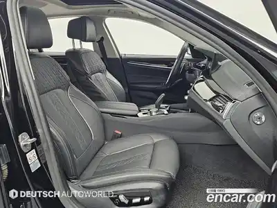 BMW 5-Series 2020 2.0 Автомат в Москве № 331489, миниатюра 10