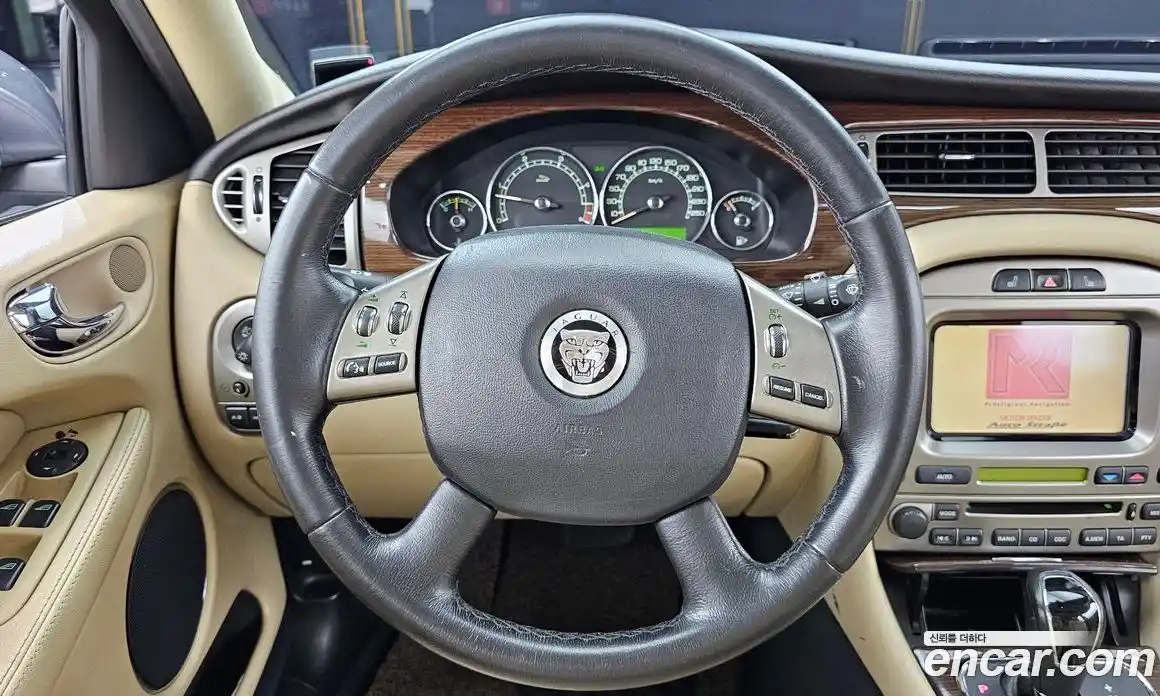 Jaguar X-TYPE 2009 2.2 Автомат в Москве № 331532, фото 18