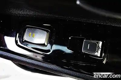 SsangYong Korando 2019 1.6 Автомат в Москве № 33470, миниатюра 8