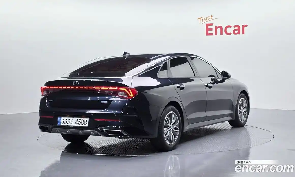 Kia K5 2021 2.0 Автомат в Москве № 337046, фото 16