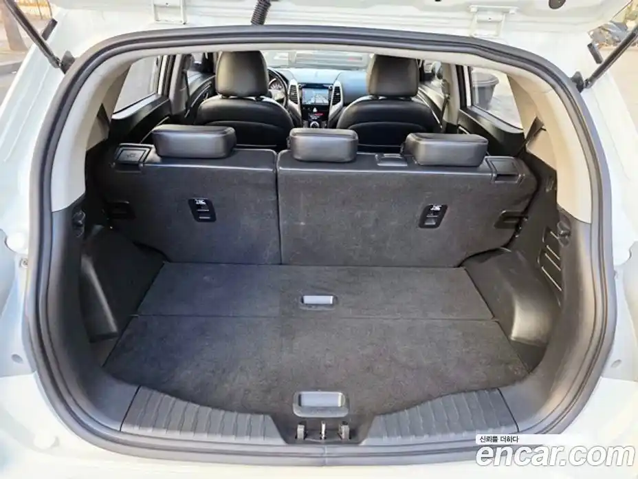 SsangYong TIBOLI 2019 1.6 Автомат в Москве № 34138, фото 18