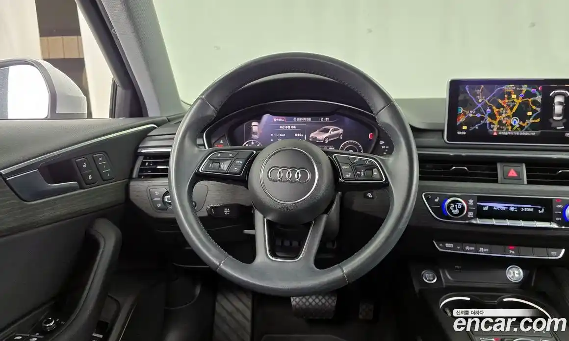 Audi A4 2018 2.0 Автомат в Москве № 343600, фото 14