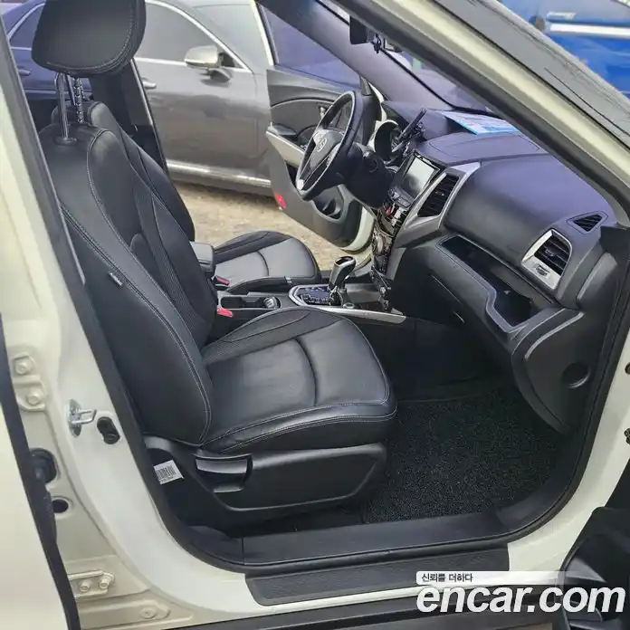 SsangYong TIBOLI 2015 1.6 Автомат в Москве № 34383, фото 18