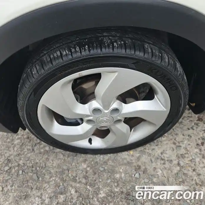 SsangYong TIBOLI 2015 1.6 Автомат в Москве № 34383, фото 5