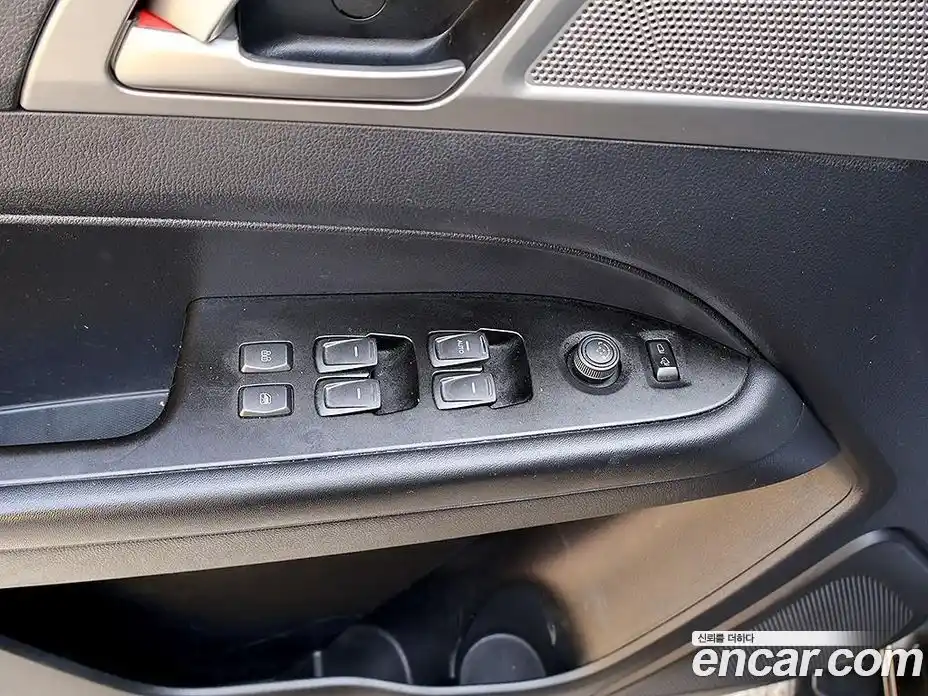 SsangYong Rexton 2018 2.2 Автомат в Москве № 35213, фото 14