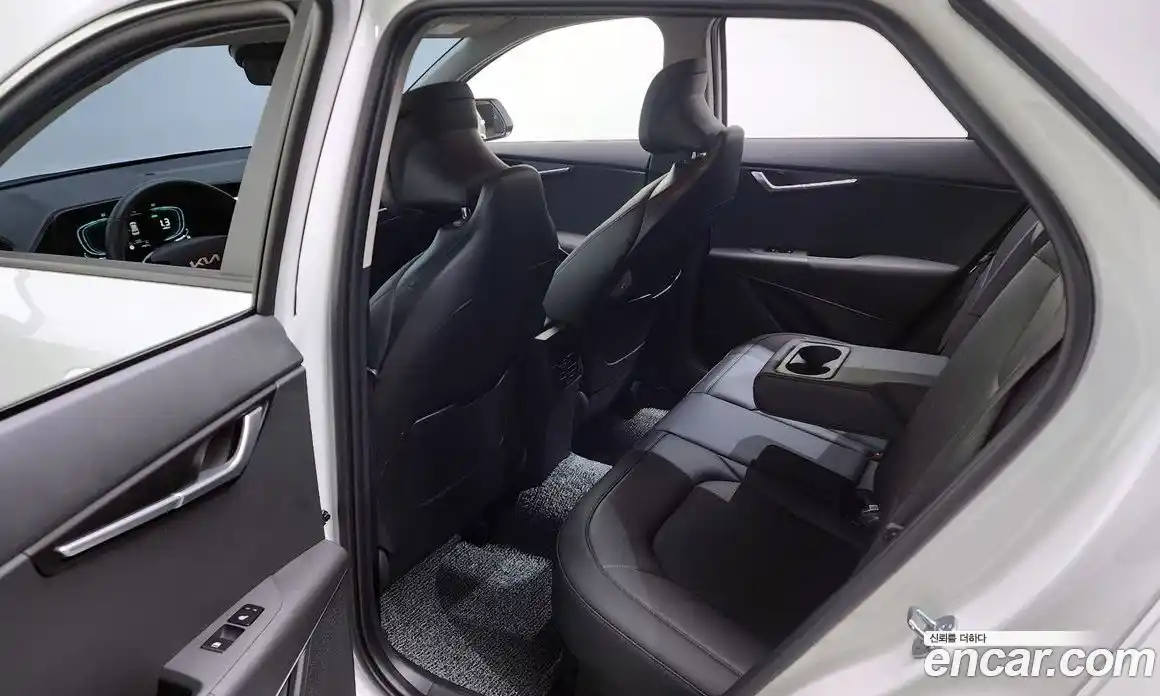 Kia Niro 2026 1.6 Автомат в Москве № 359946, фото 11