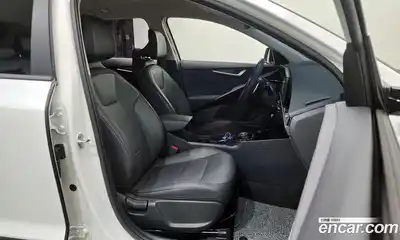 Kia Niro 2026 1.6 Автомат в Москве № 359946, миниатюра 12