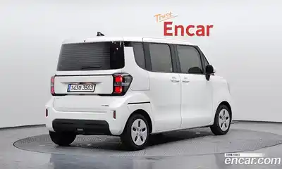 Kia Ray 2023 1.0 Автомат в Москве № 363270, миниатюра 2