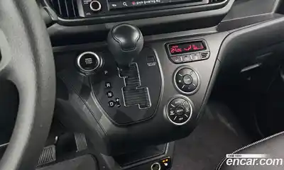 Kia Ray 2023 1.0 Автомат в Москве № 363270, миниатюра 9