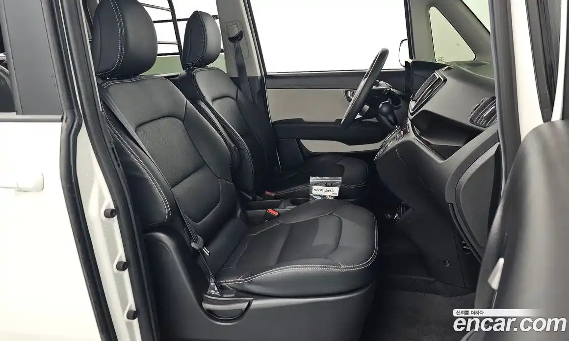 Kia Ray 2023 1.0 Автомат в Москве № 363270, фото 10