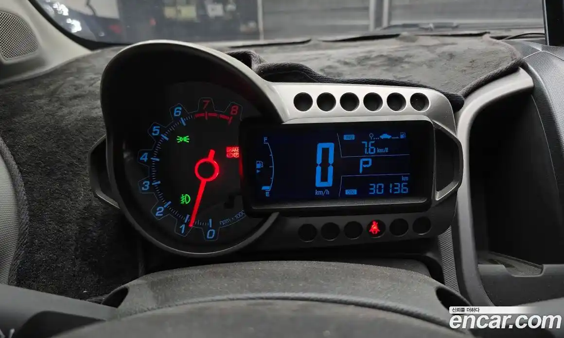 Chevrolet Aveo 2012 1.6 Автомат в Москве № 36832, фото 8