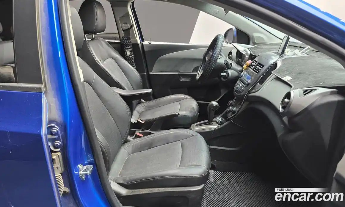 Chevrolet Aveo 2012 1.6 Автомат в Москве № 36832, фото 10