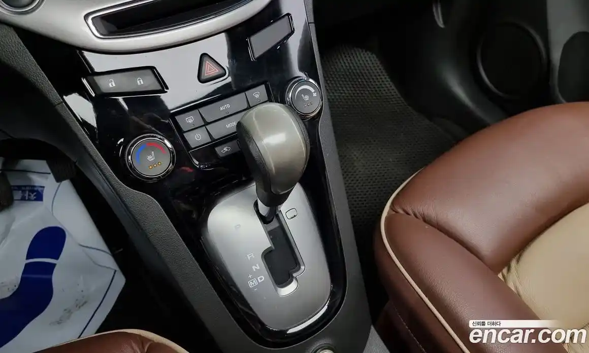 Chevrolet Orlando 2014 2.0 Автомат в Москве № 36898, фото 18