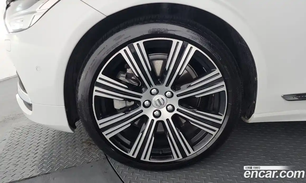 Volvo S90 2021 2.0 Автомат в Москве № 373790, фото 5