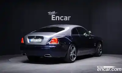 Rolls-Royce Wraith 2018 6.6 Автомат в Москве № 387505, миниатюра 2