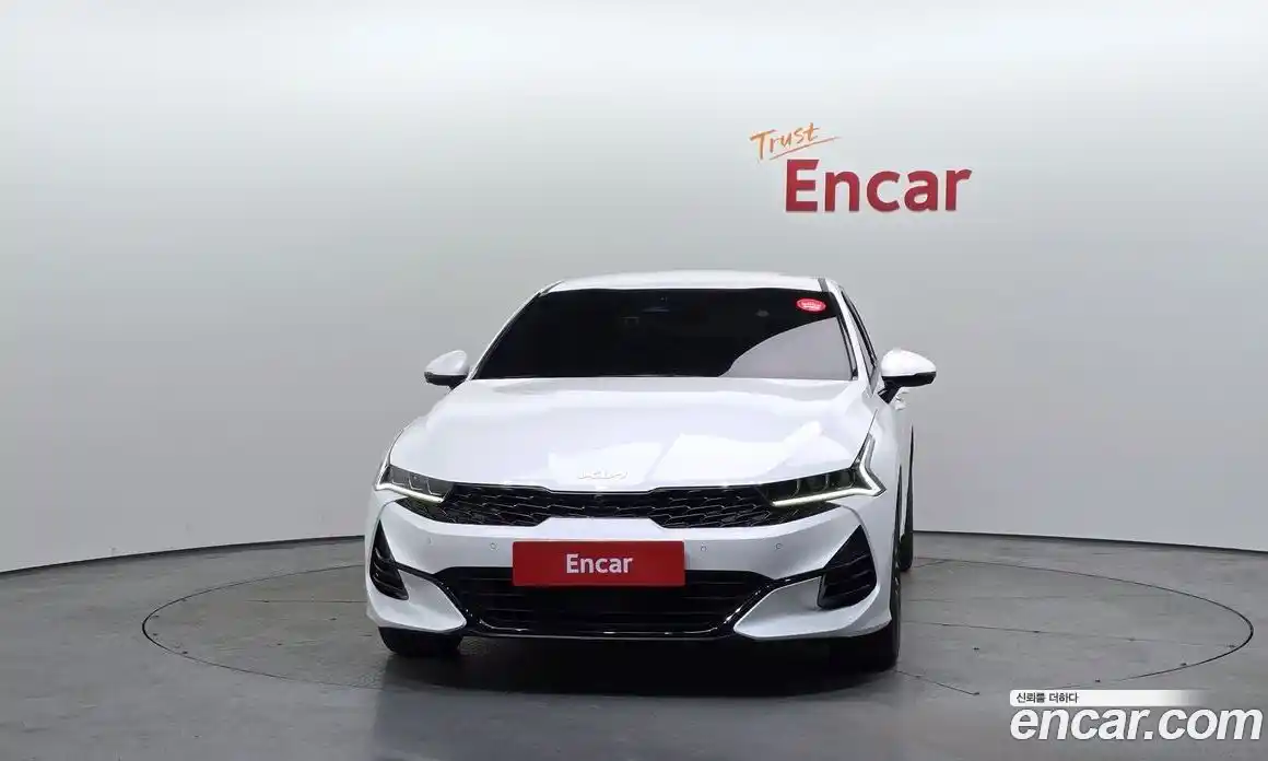 Kia K5 2023 1.6 Автомат в Москве № 401217, фото 3